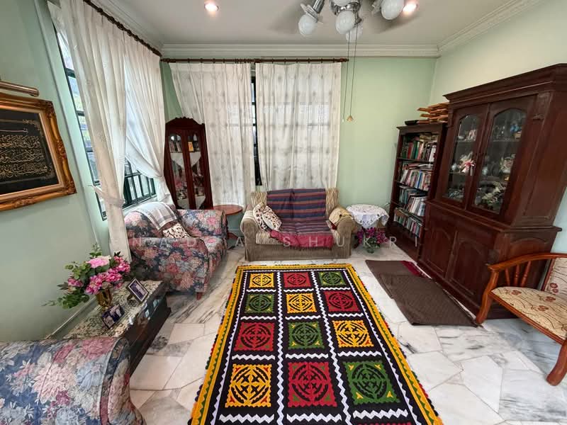 Rumah Teres 2 Tingkat untuk Dijual di Taman TTDI Jaya (Shah Alam) - Nadia Shukri - Living Room - PropertyGuru.com.my