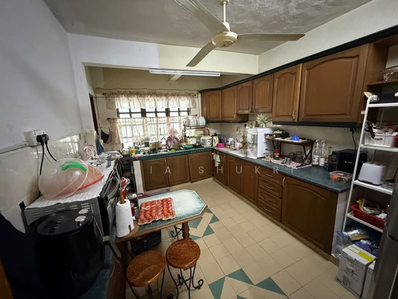 Rumah Teres 2 Tingkat untuk Dijual di Taman TTDI Jaya (Shah Alam) - Nadia Shukri - Kitchen - PropertyGuru.com.my