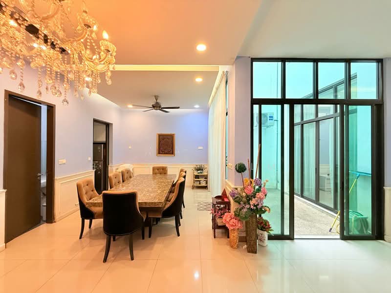 Rumah Teres 2 Tingkat untuk Dijual di Denai Alam (Shah Alam) - Hazwan Hilmi - Dining Room - PropertyGuru.com.my