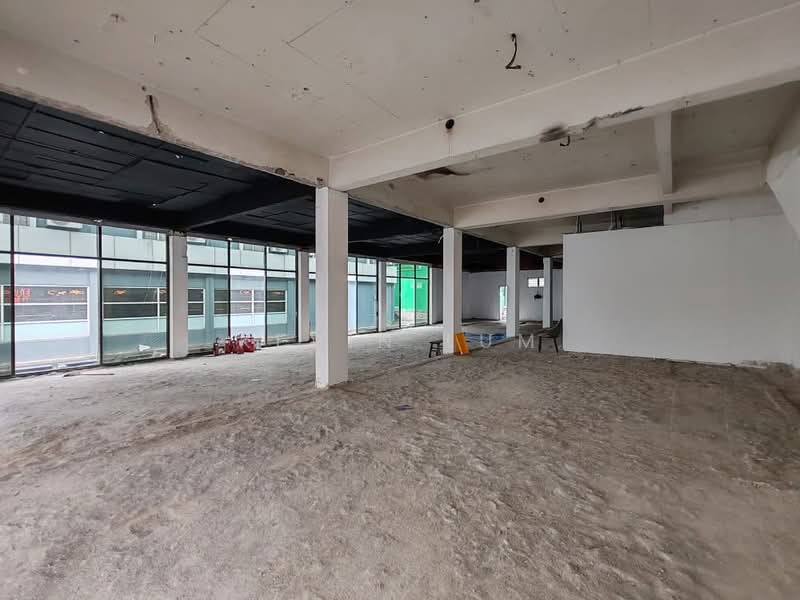 Shop for Rent in Subang Jaya (Selangor) - Kevin Lum - Interior - PropertyGuru.com.my