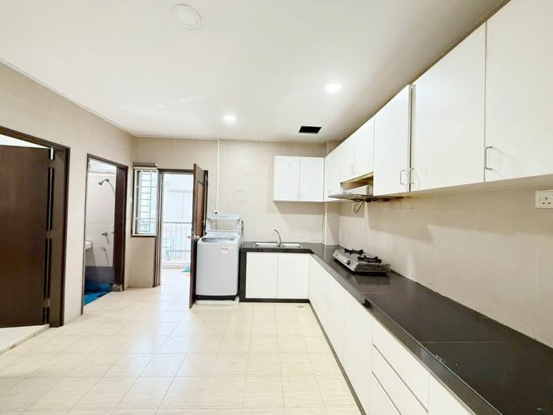 Apartment for Sale at Bukit Chagar (Pine View) - Ace Tan - Kitchen - PropertyGuru.com.my