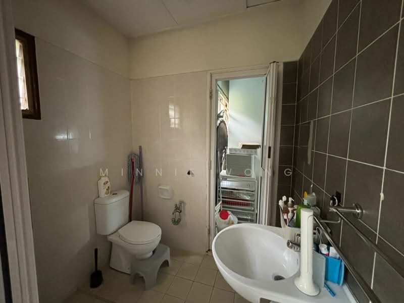Rumah Teres 2 Tingkat untuk Dijual di Kota Emerald (Rawang) - Minnie Wong - Bathroom - PropertyGuru.com.my