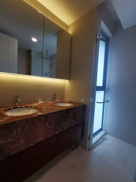 Kondominium untuk Dijual di One Central Park - Echo Ng - Bathroom - PropertyGuru.com.my