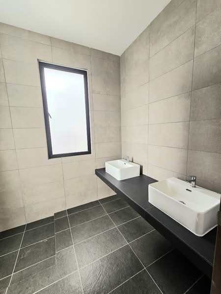 3-storey Terraced House for Sale in Taman Putra Prima (Puchong) - Wendy Chin - PropertyGuru.com.my