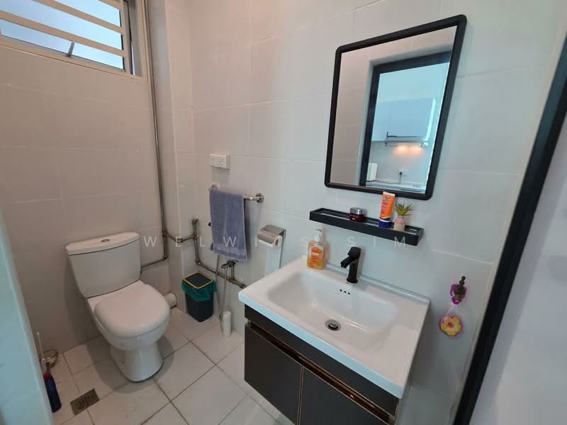 Semi-Detached House for Rent in Tanjung Bungah (Penang) - Welwits Sim - Bathroom - PropertyGuru.com.my