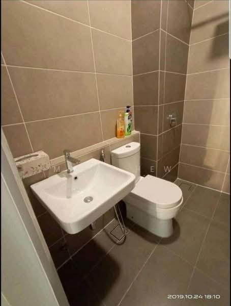 Service Residence for Rent at D'Pristine - Mavis Hew - Bathroom - PropertyGuru.com.my