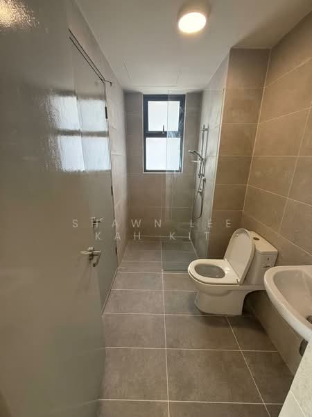 Servis Apartment untuk Disewa di 8th & Stellar - Shawn Lee Kah Kit - Bathroom - PropertyGuru.com.my