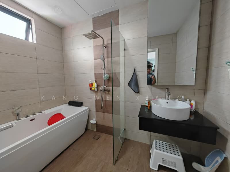 Servis Apartment untuk Dijual di Molek Regency - Kang Wen Xiang - PropertyGuru.com.my