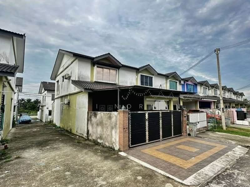 Rumah Teres 2 Tingkat untuk Dijual di Taman Scientex Pasir Gudang (Pasir Gudang) - Sufi Norman - Exterior - PropertyGuru.com.my
