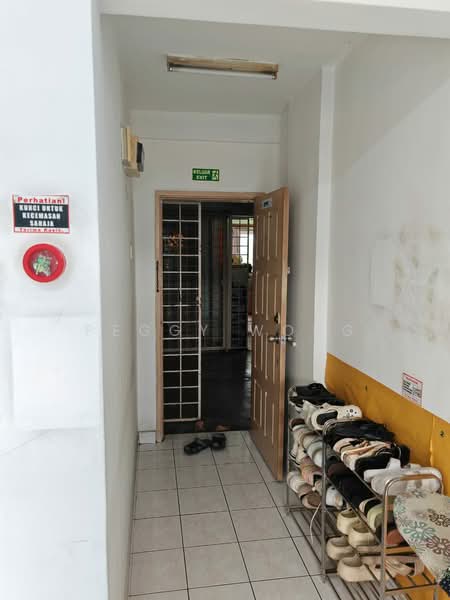 Pangsapuri untuk Dijual di Avenue Court - Peggy Wong - Corridor - PropertyGuru.com.my
