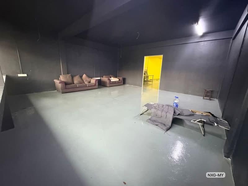 Shop for Sale in Teluk Gadong (Klang) - Tom Lee - PropertyGuru.com.my