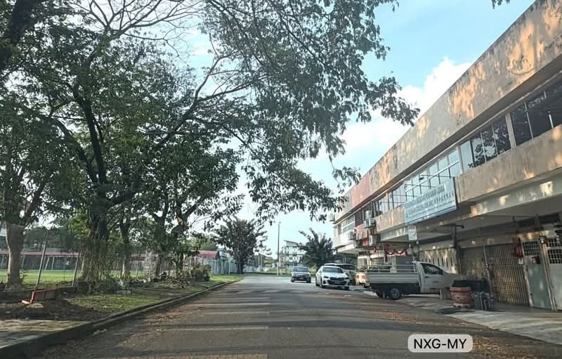 Shop for Sale in Teluk Gadong (Klang) - Tom Lee - PropertyGuru.com.my