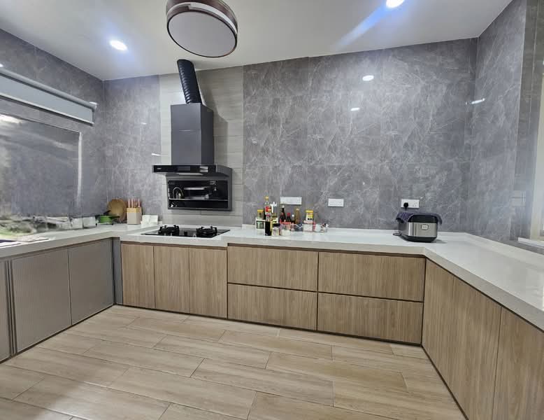 Rumah Teres 3 Tingkat untuk Dijual di Batu 9 (Cheras) - Charisse Ng - Kitchen - PropertyGuru.com.my
