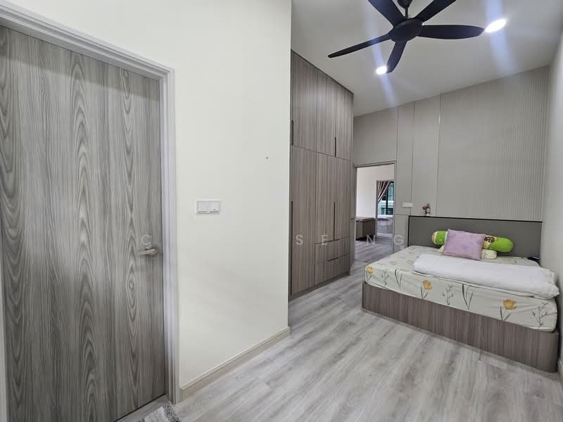 Rumah Teres 3 Tingkat untuk Dijual di Batu 9 (Cheras) - Charisse Ng - Bedroom - PropertyGuru.com.my