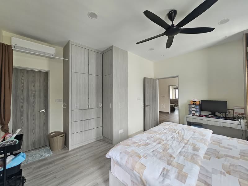 Rumah Teres 3 Tingkat untuk Dijual di Batu 9 (Cheras) - Charisse Ng - Bedroom - PropertyGuru.com.my