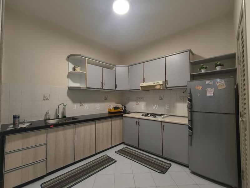 Kondominium untuk Disewa di Sri York Condominium - Jason Ewe - Kitchen - PropertyGuru.com.my
