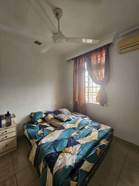 Rumah Bandar untuk Dijual di Johor Bahru (Johor) - Eva Siow - Bedroom - PropertyGuru.com.my