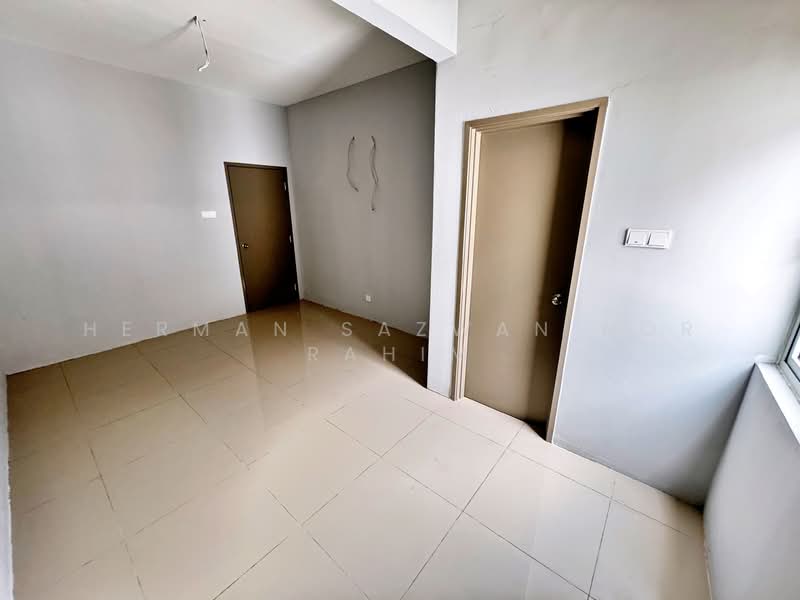 Rumah Teres untuk Dijual di Kampung Selangor Dredging (Dengkil) - Herman Sazwan Nor Rahim - Bedroom - PropertyGuru.com.my