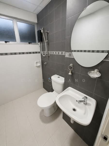 Pangsapuri untuk Disewa di Prai Inai - Carson Ang - Bathroom - PropertyGuru.com.my