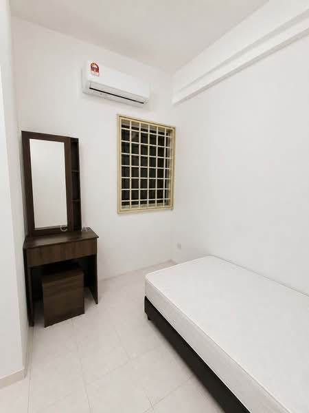 Pangsapuri untuk Disewa di Prai Inai - Carson Ang - Bedroom - PropertyGuru.com.my
