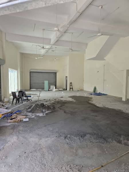 Kedai / Pejabat untuk Disewa di Kampung Medan (Petaling Jaya) - Chris Tye - Interior - PropertyGuru.com.my