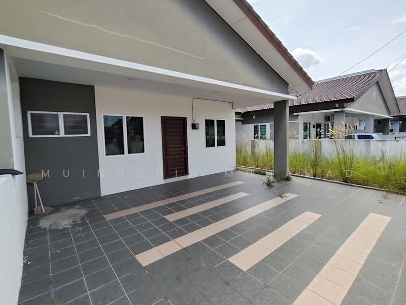 Cluster House for Rent in Sitiawan (Perak) - Muinuddin Muhamad - Exterior - PropertyGuru.com.my