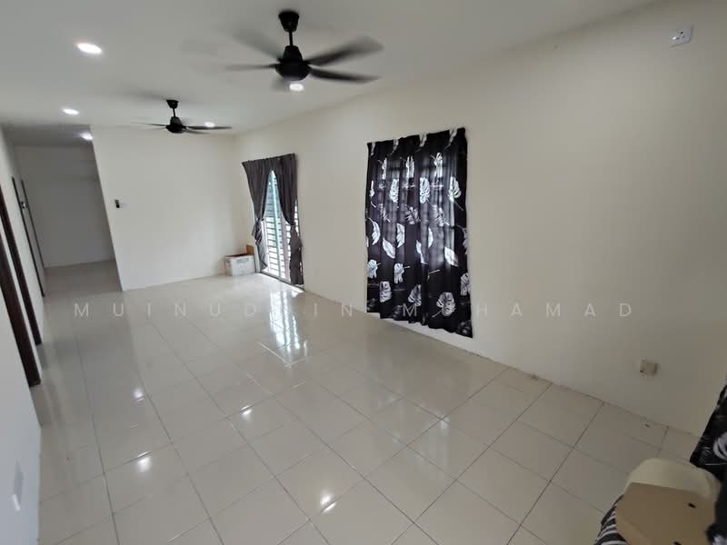 Cluster House for Rent in Sitiawan (Perak) - Muinuddin Muhamad - Living Room - PropertyGuru.com.my