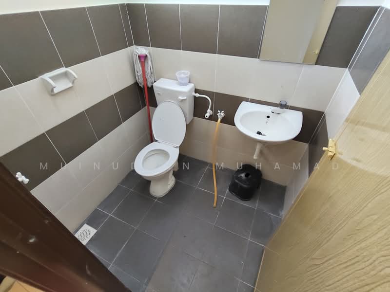 Cluster House for Rent in Sitiawan (Perak) - Muinuddin Muhamad - Bathroom - PropertyGuru.com.my