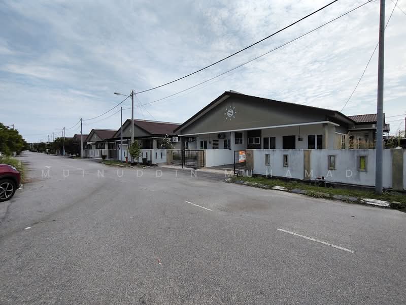 Cluster House for Rent in Sitiawan (Perak) - Muinuddin Muhamad - Exterior - PropertyGuru.com.my