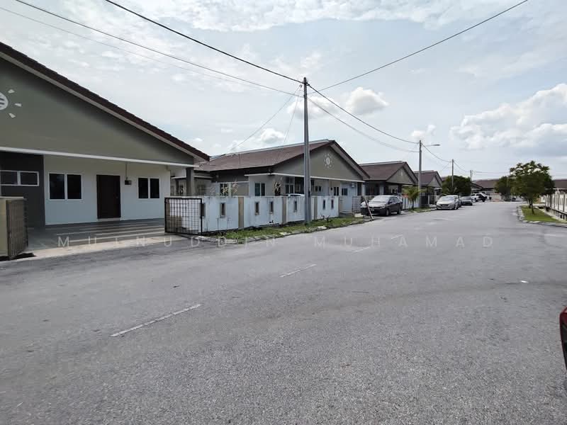 Cluster House for Rent in Sitiawan (Perak) - Muinuddin Muhamad - Exterior - PropertyGuru.com.my