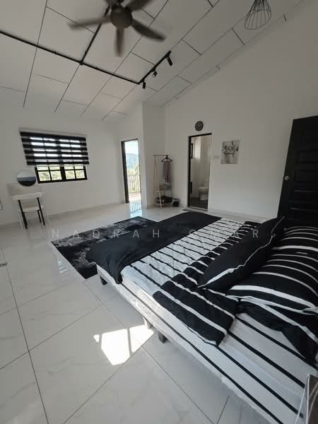 Rumah Teres 2 Tingkat untuk Disewa di Ampang Jaya (Ampang) - Nadrah Omar - Bedroom - PropertyGuru.com.my