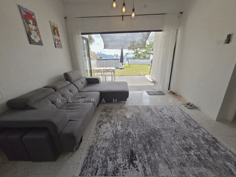 Rumah Teres 2 Tingkat untuk Disewa di Ampang Jaya (Ampang) - Nadrah Omar - Living Room - PropertyGuru.com.my