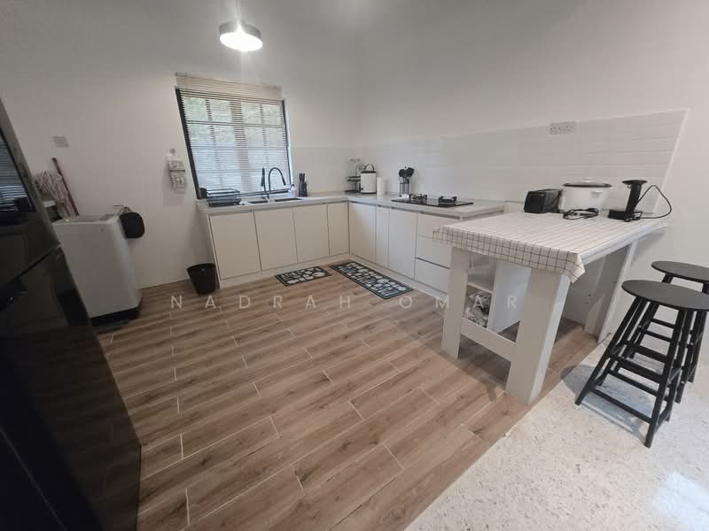 Rumah Teres 2 Tingkat untuk Disewa di Ampang Jaya (Ampang) - Nadrah Omar - Kitchen - PropertyGuru.com.my