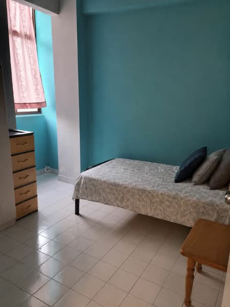 Pangsapuri untuk Disewa di Pantai Apartment - Carson Ang - Bedroom - PropertyGuru.com.my