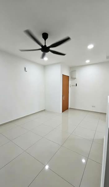 Servis Apartment untuk Dijual di Midas @ Seri Alam - Esther Toh - PropertyGuru.com.my