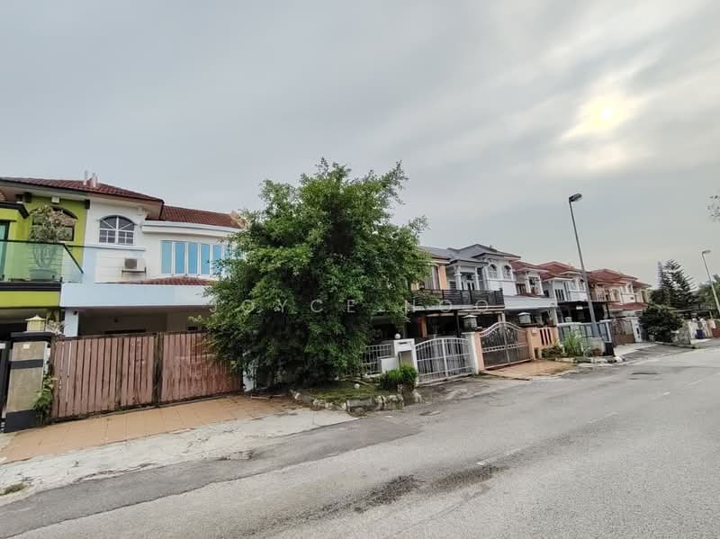 2-storey Terraced House for Sale in Bandar Puteri Puchong (Puchong) - Joyce Hoo - Exterior - PropertyGuru.com.my