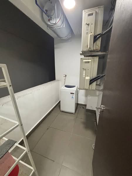 Servis Apartment untuk Disewa di Molek Pulai - Ah Hong - PropertyGuru.com.my