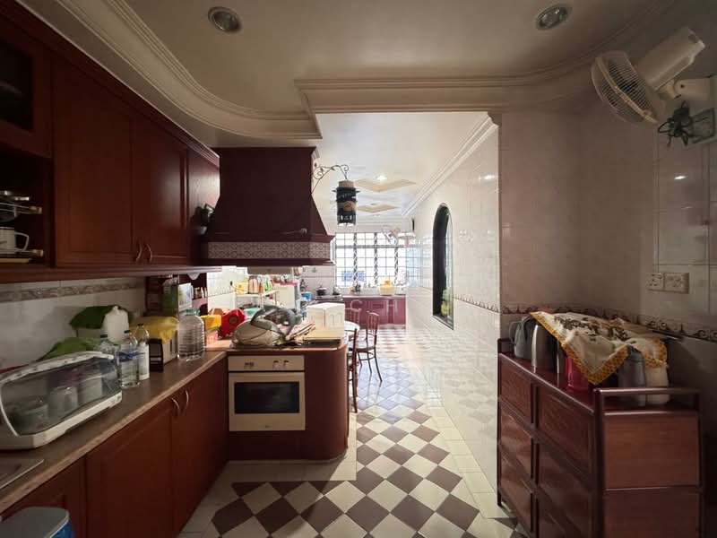 Semi-Detached House for Sale in Taman Molek (Johor Bahru) - Ian Chua - Kitchen - PropertyGuru.com.my
