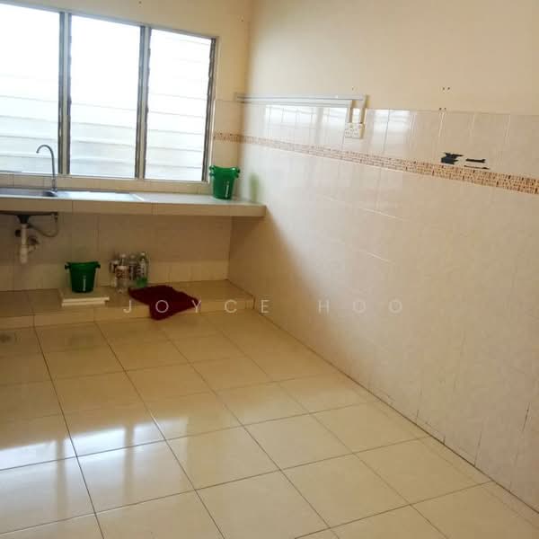 2-storey Terraced House for Sale in Bandar Puteri Puchong (Puchong) - Joyce Hoo - Kitchen - PropertyGuru.com.my