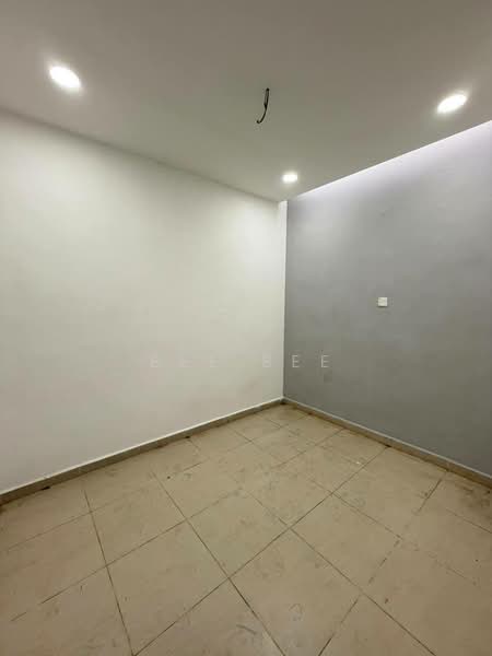 Rumah Teres 1 Tingkat untuk Dijual di Taman Pulai Emas (Kulai) - Bee Bee - PropertyGuru.com.my