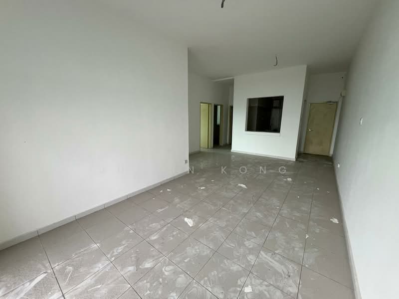 Pangsapuri untuk Dijual di Seri Molek Perdana - Justin Kong - Living Room - PropertyGuru.com.my