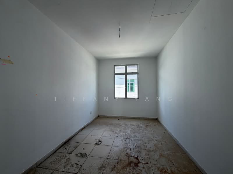 2.5-storey Terraced House for Sale in Taman Kundang Jaya (Rawang) - Tiffany Yang - Bedroom - PropertyGuru.com.my
