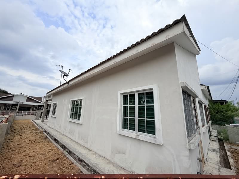 1-storey Terraced House for Sale in Tronoh (Perak) - Muhd Ajwad - PropertyGuru.com.my
