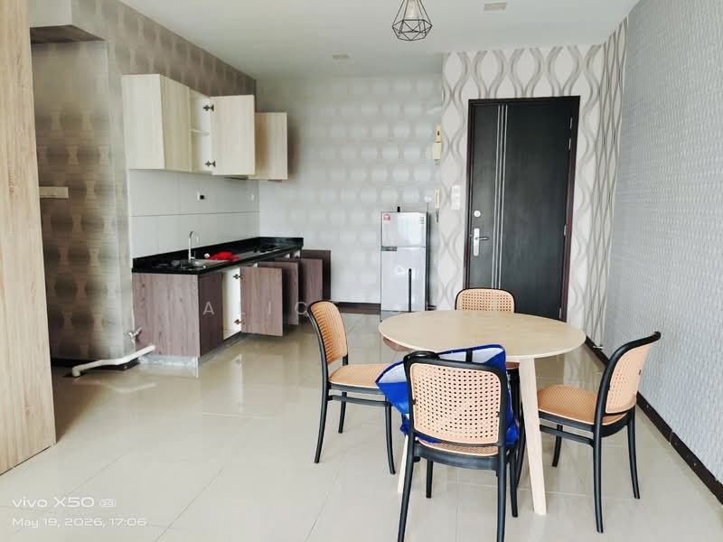 Service Residence for Rent at Molek Regency - Alice Chia - PropertyGuru.com.my