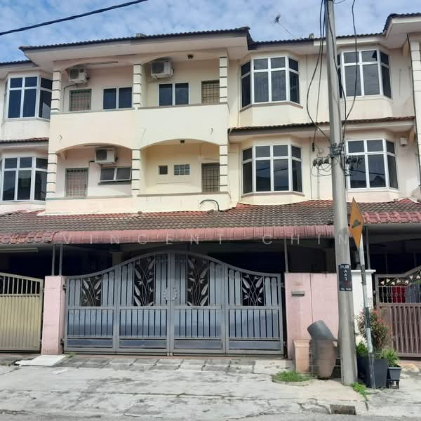 Rumah Teres 2.5 Tingkat untuk Disewa di Taman Pengkalan Barat (Ipoh) - Vincent Chin - Exterior - PropertyGuru.com.my
