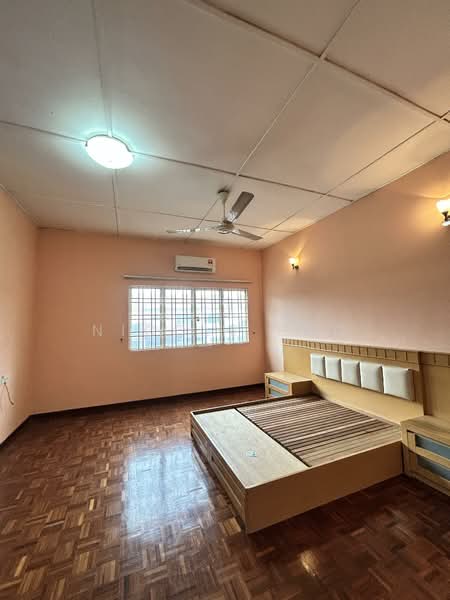 Terraced House for Sale in Seksyen 32, Kemuning Green Ville (Shah Alam) - Nicole Eng - Bedroom - PropertyGuru.com.my