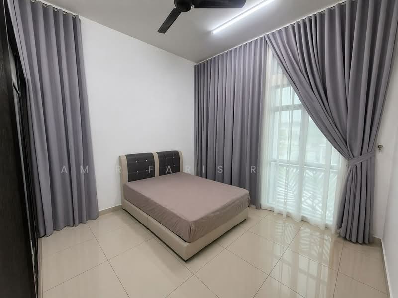 2-storey Terraced House for Sale in Taman Seri Austin (Tebrau) - Amir Faris Rusli - Bedroom - PropertyGuru.com.my