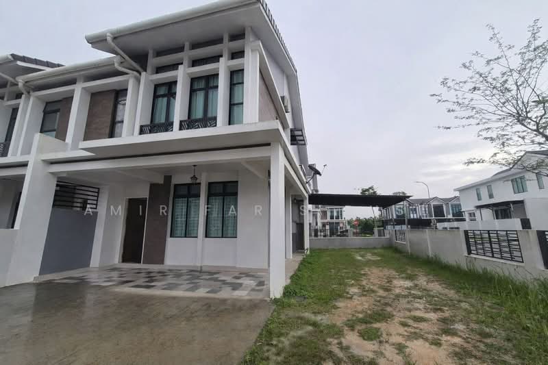 2-storey Terraced House for Sale in Taman Seri Austin (Tebrau) - Amir Faris Rusli - Exterior - PropertyGuru.com.my