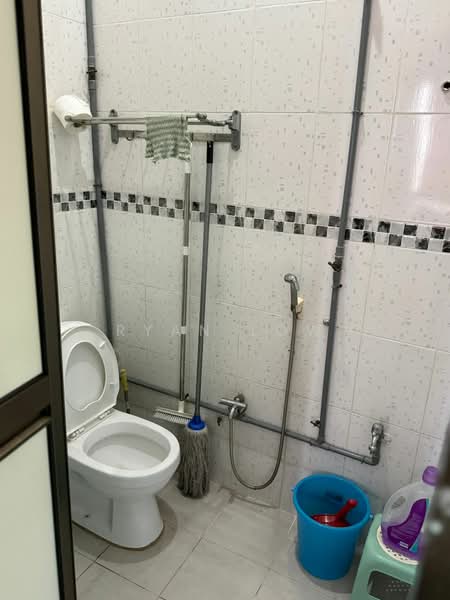 Semi-Detached House for Sale in Taman Segar Perdana (Cheras) - Ryan Low - Bathroom - PropertyGuru.com.my