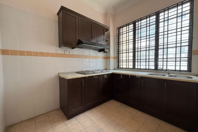 Rumah Berkembar untuk Dijual di Kuala Selangor (Selangor) - Jessica Lim - Kitchen - PropertyGuru.com.my